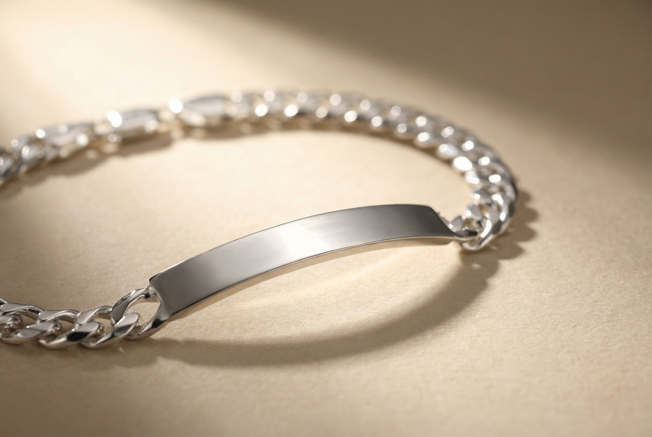 Herren - Armschmuck - Gravurarmband
