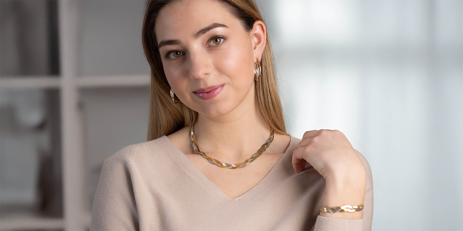 Looks - Essential Pieces in Silber & Stahl